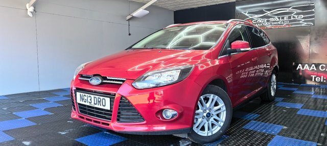 Ford Focus 1.6 Titanium Estate Powershift Euro 5 Red #2