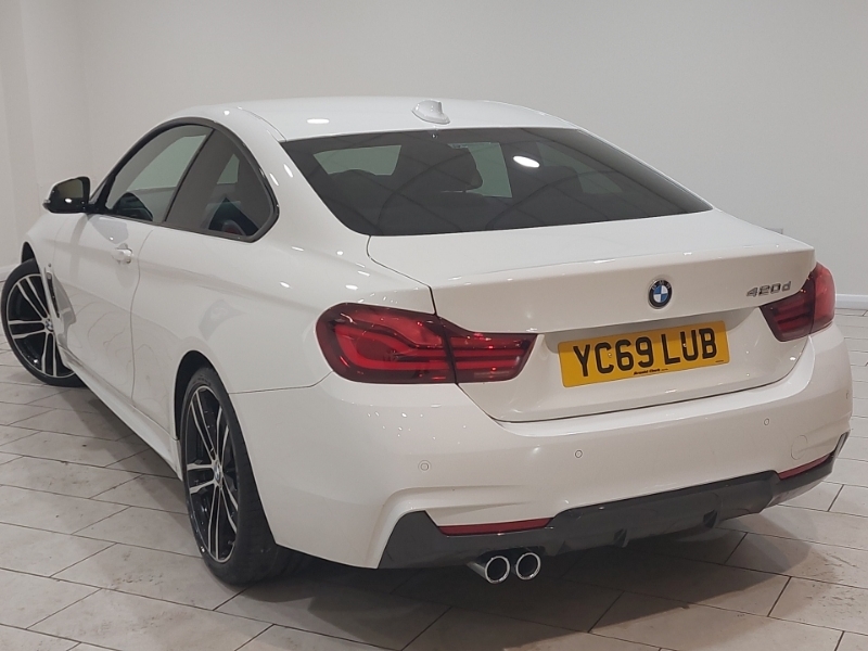 BMW 4 Series 420D 190 M Sport Professional Media White #2