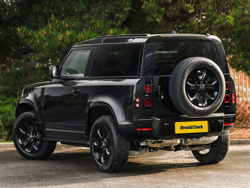 Land Rover Defender 90 3.0 D250 X-dynamic Hse 90 Black #2