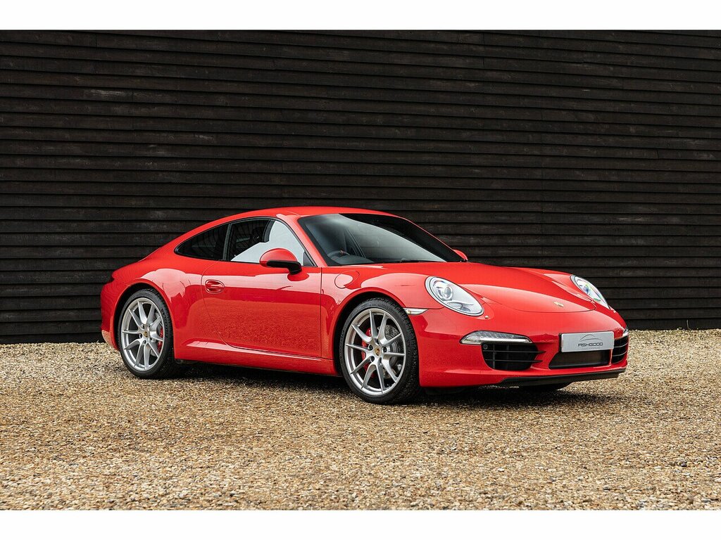 Porsche 911 Carrera S Coupe Pdk 11 Red