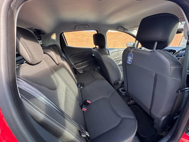 Renault Clio 16V Play Euro 6 Red #6