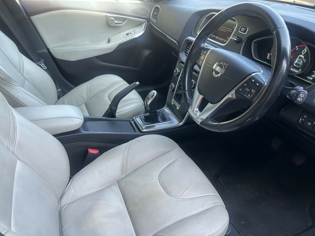 Volvo V40 Hatchback 1.6 D2 Se Lux Nav 201262 Blue #6