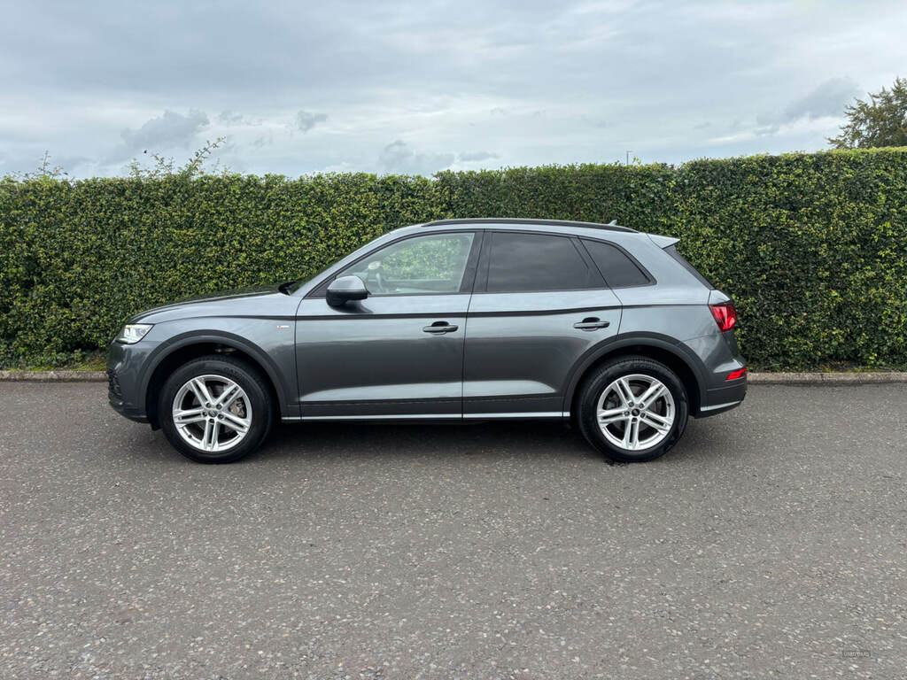 Audi Q5 40 Tdi Quattro S Line S Tronic SR19VOF Grey #3