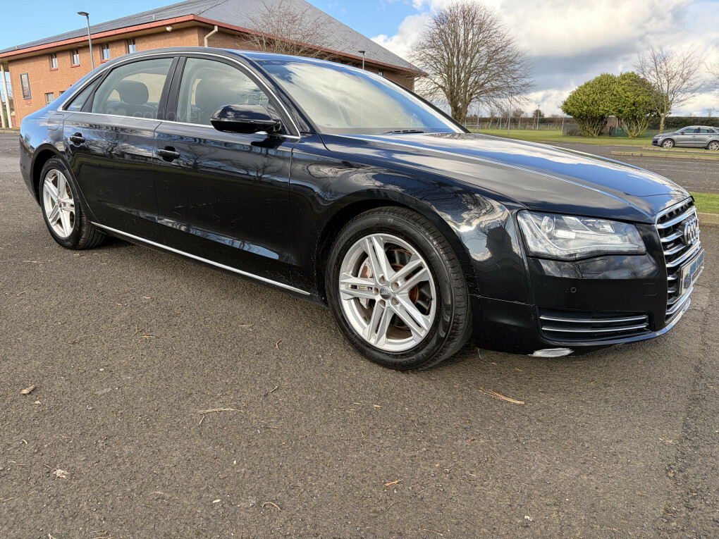 Audi A8 3.0 Tdi Quattro Se Executive Lwb Tip  #4