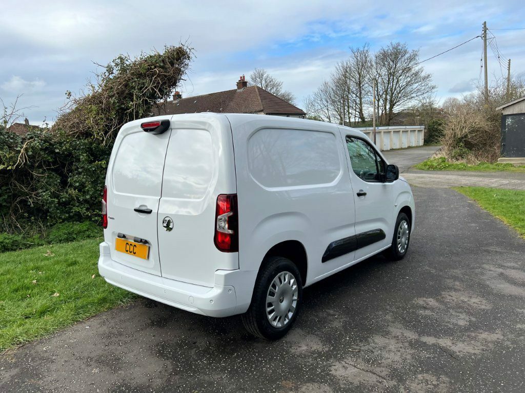Vauxhall Combo 1.5 2300 Pro100 Swb - White #3