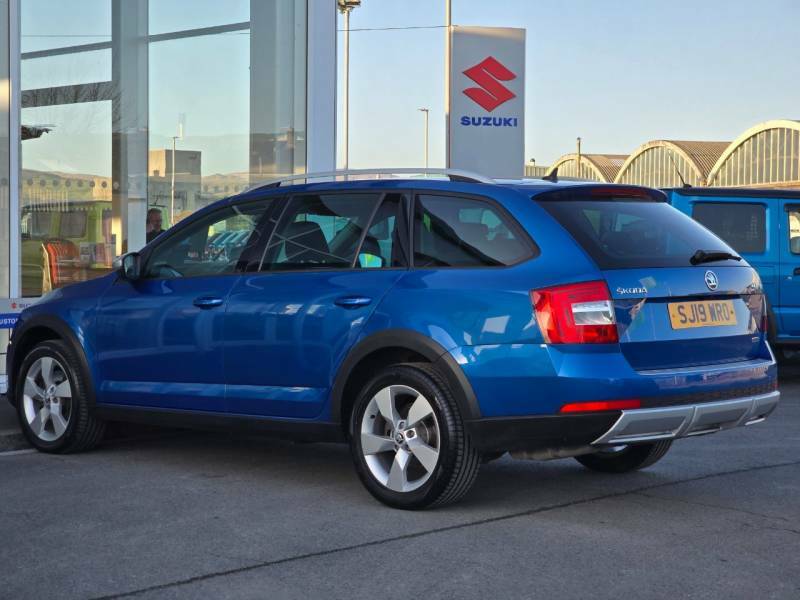 Skoda Octavia 2.0 Tdi Cr 184 Scout 4X4 Dsg 7 Speed - 2019 Blue #5