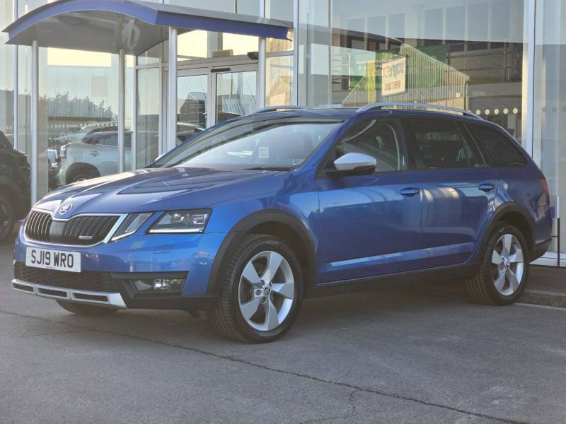 Skoda Octavia 2.0 Tdi Cr 184 Scout 4X4 Dsg 7 Speed - 2019 Blue #4