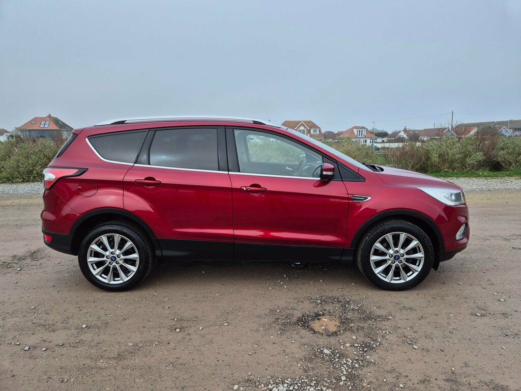 Ford Kuga Titanium Edition Red #2