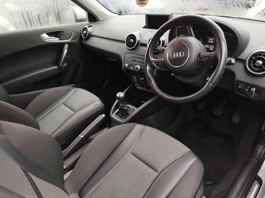 Audi A1 1.4 Tfsi Sport Euro 5 Ss White #3