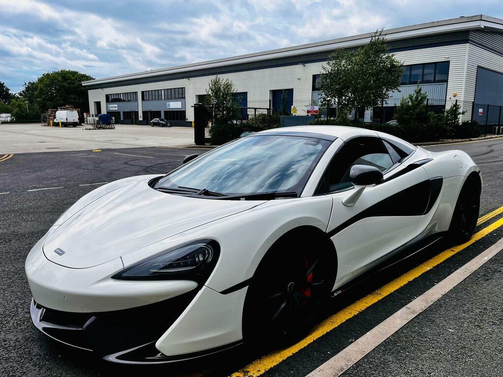 McLaren 570S 3.8T V8 Spider Ssg Euro 6 Ss White #5