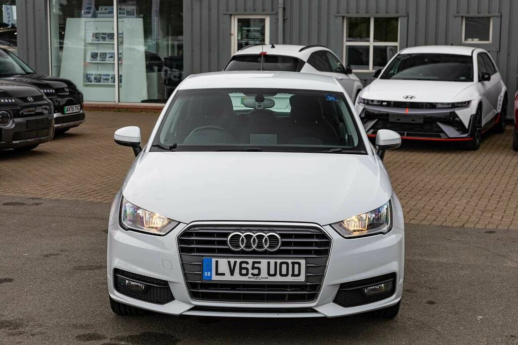 Audi A1 1.4 Tfsi Sport White #2