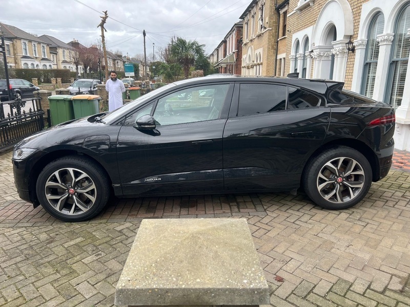 Jaguar I-Pace 400 90Kwh Hse Suv Black #3