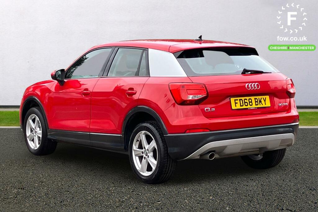 Audi Q2 1.0 Tfsi Sport Red #2