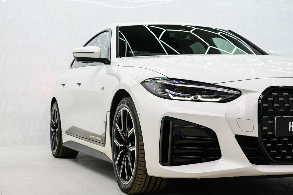 BMW 4 Series Gran Coupe 2L M Sport White #2