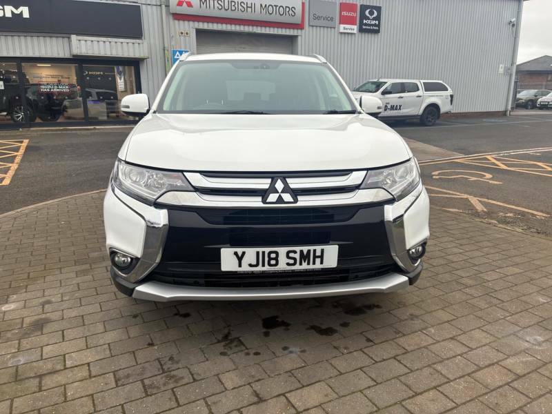 Mitsubishi Outlander 2.2 Di-d 3 - 2018 18 White #2