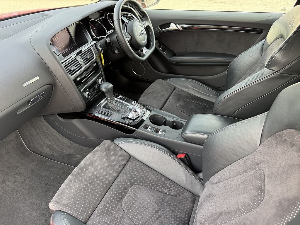 Audi A5 2.0 Tdi S Line Special Edition Plus Convertible Red #2