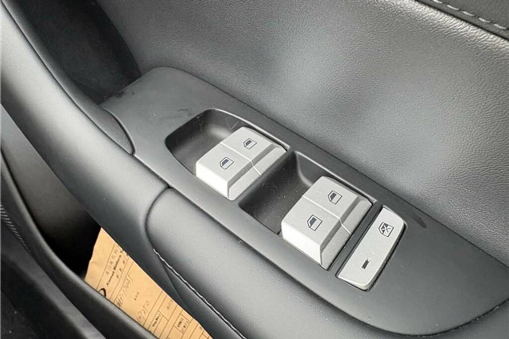 MG MG4 170Kw Premium Long Range 64Kwh Green #6