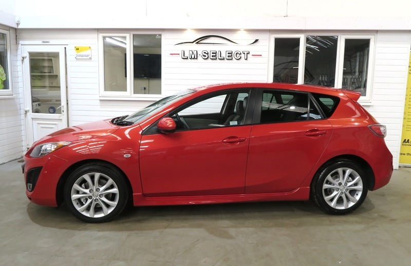 Mazda 3 Sport 151 Red