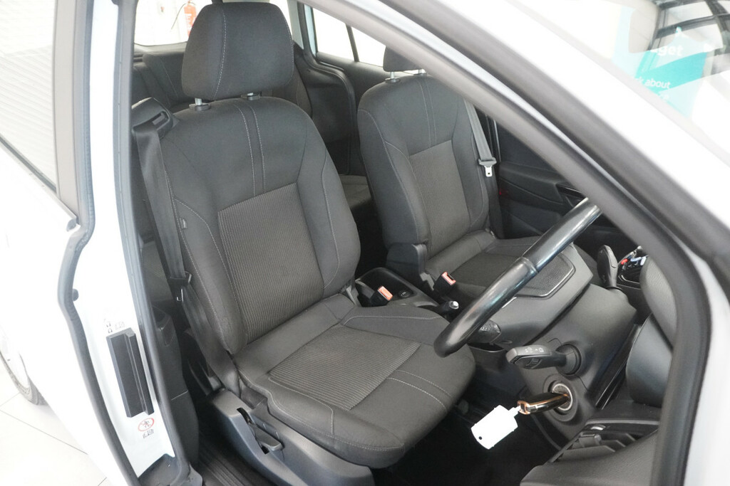 Ford B-Max 1.6 Tdci Titanuim White #2