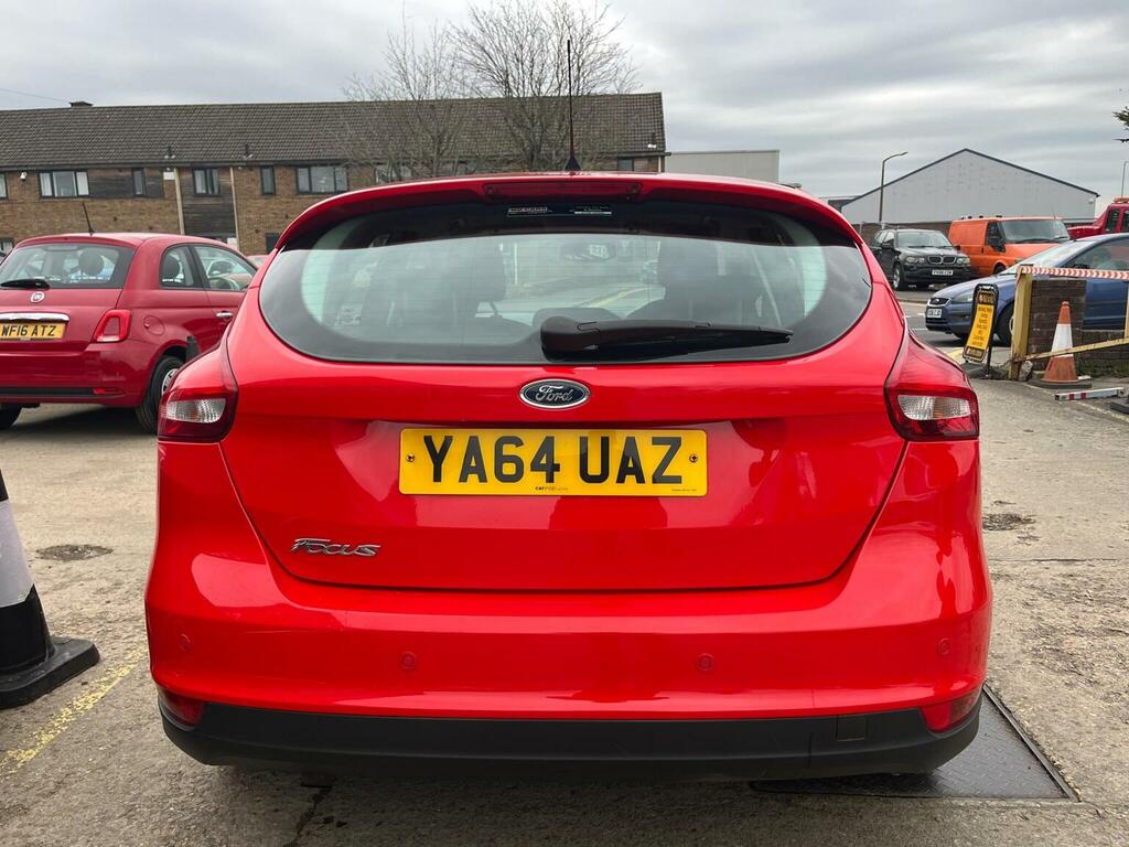 Ford Focus 1.6 Tdci Titanium Euro 5 Ss Red #4
