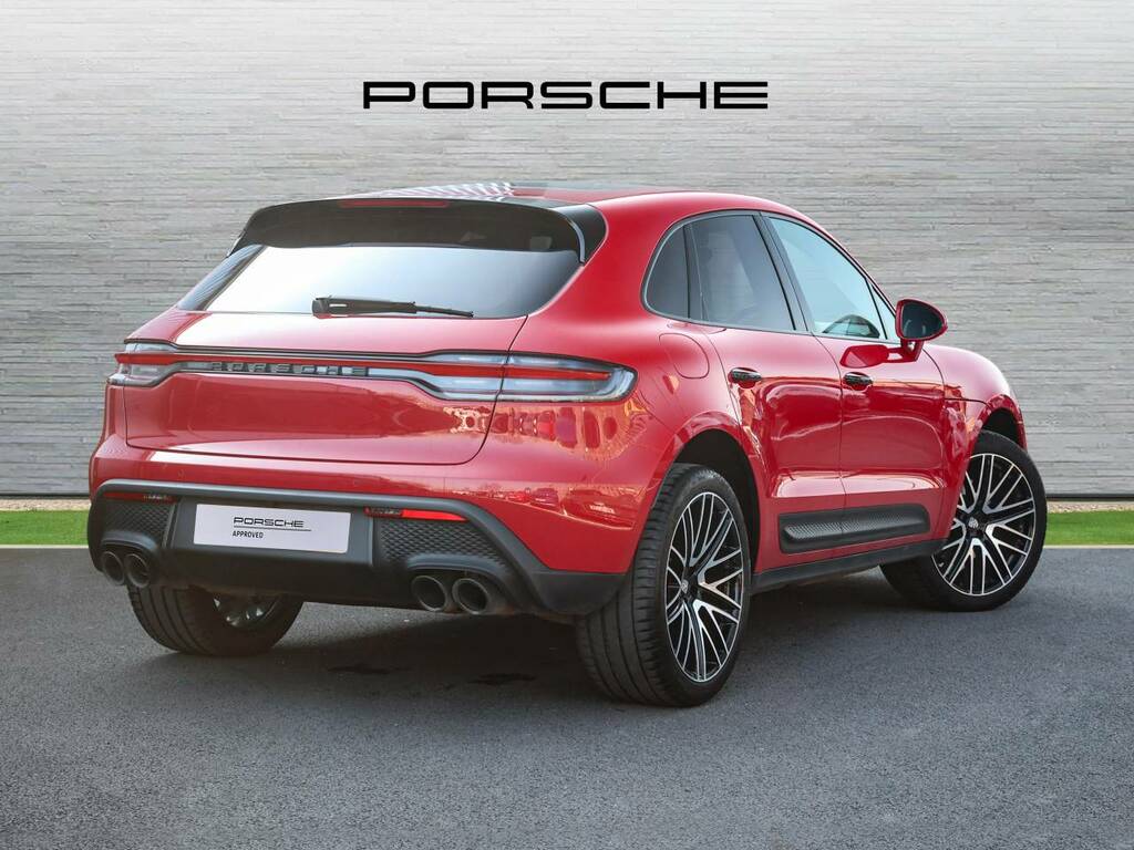 Porsche Macan My23 Red #2