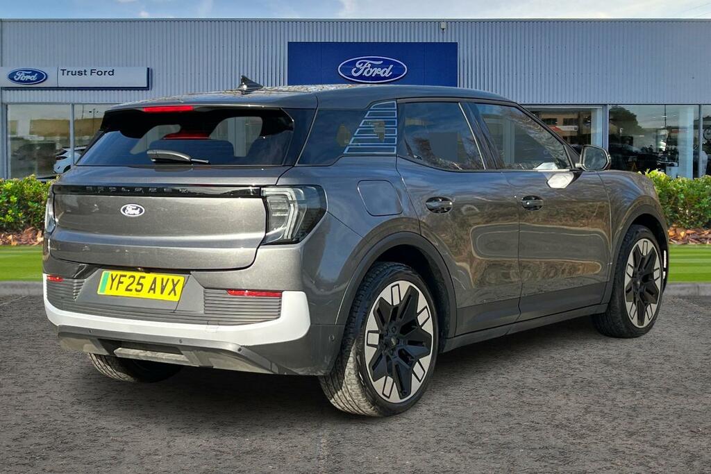 Ford Explorer Extended Range 77Kwh Premium Suv Grey #4