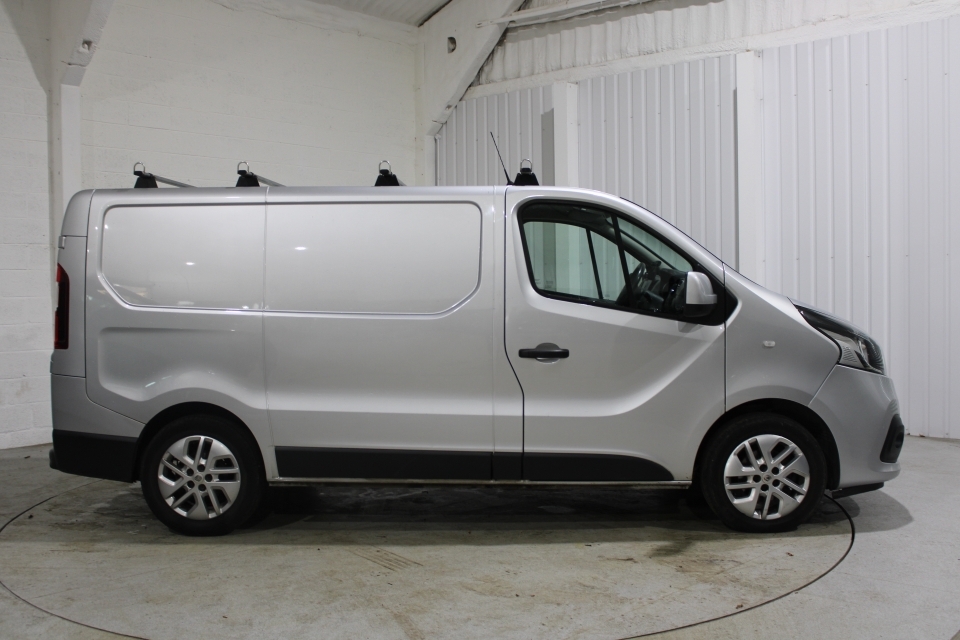 Renault Trafic Sl27 Sport Nav Energy Dci  #2