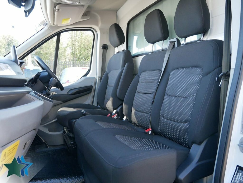 Maxus Deliver 9 2L 2.0L 145 Bhp White #3