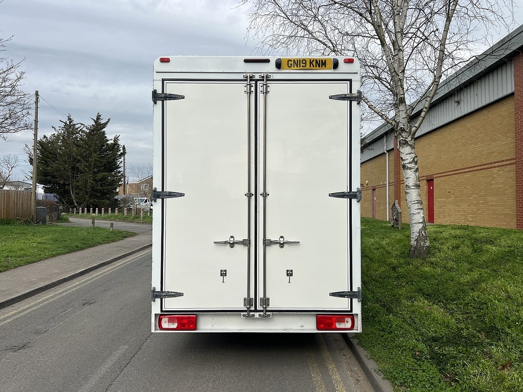 Volkswagen Crafter Tdi Cr35 Startline 2.0 Dropwell Luton D White #4