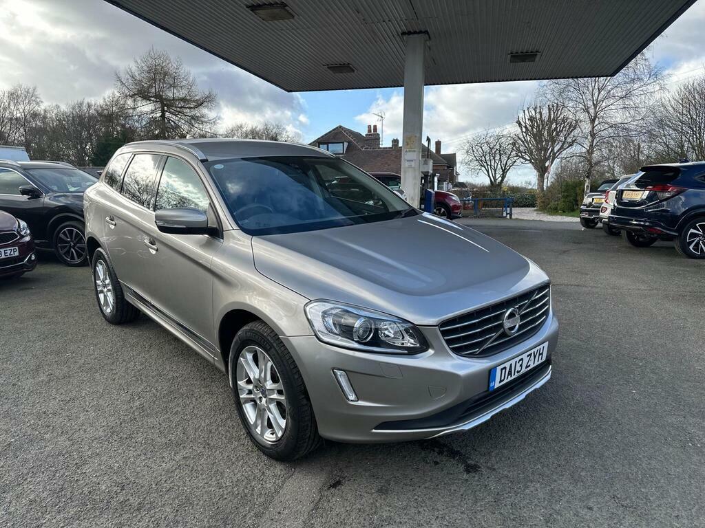 Volvo XC60 2.4 D4 Se Lux Nav Geartronic Awd Euro 5 Gold