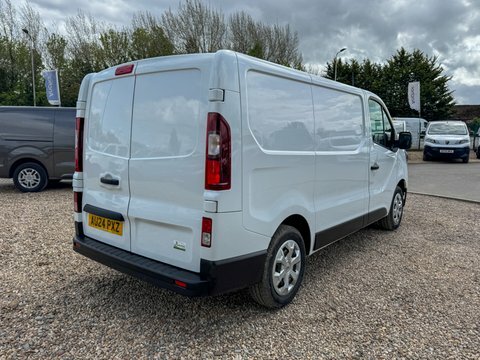 Renault Trafic Swb L1h1 Low White #6