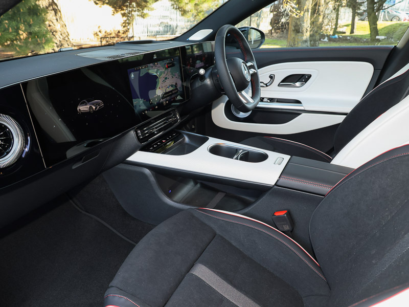 Mercedes-Benz CLA Class Cla 180 Amg Line Premium Plus Black #5
