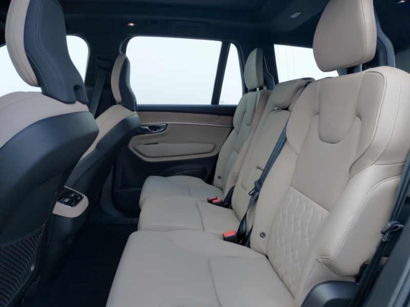 Volvo XC90 2.0 B5p Plus Dark Awd Geartronic Black #6