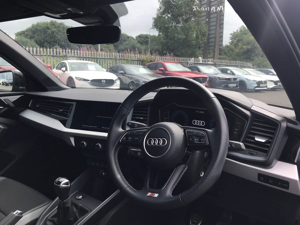 Audi A1 30 Tfsi 110 S Line Black #4