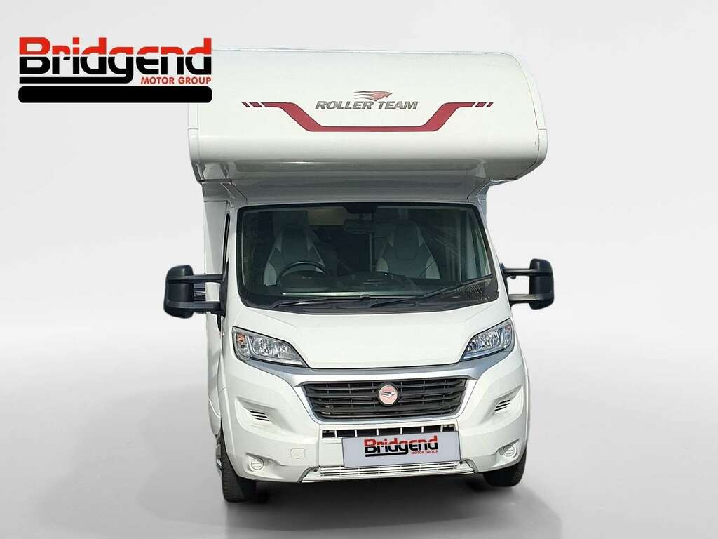 Fiat Ducato Roller Team Zefiro 675 Motorhome White
