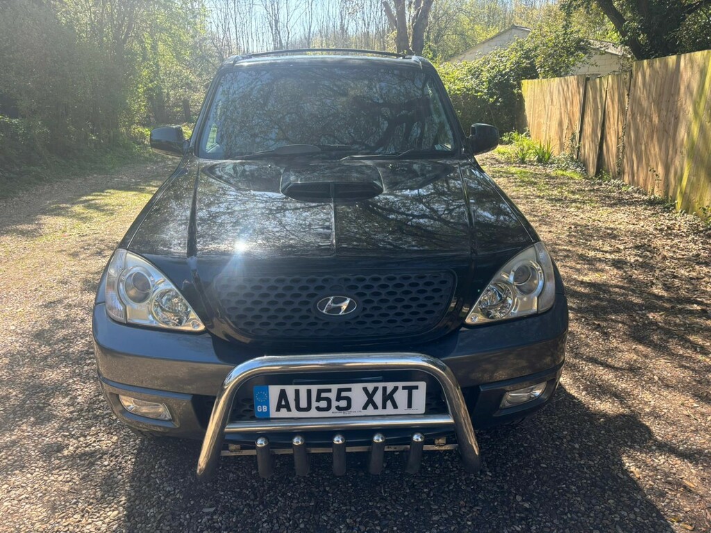 Hyundai Terracan 2.9 Crtd Black #6