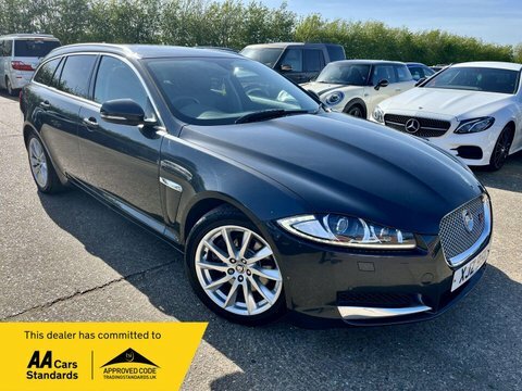 Jaguar XF 3.0D V6 Premium Grey