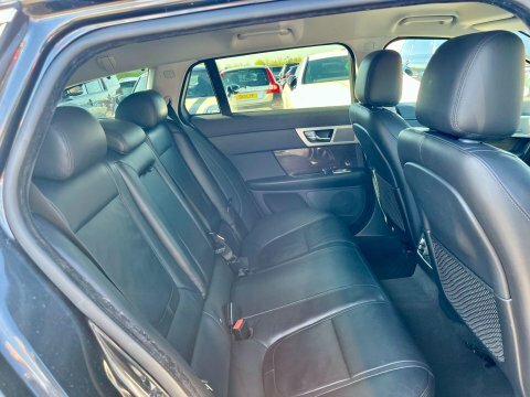 Jaguar XF 3.0D V6 Premium Grey #2