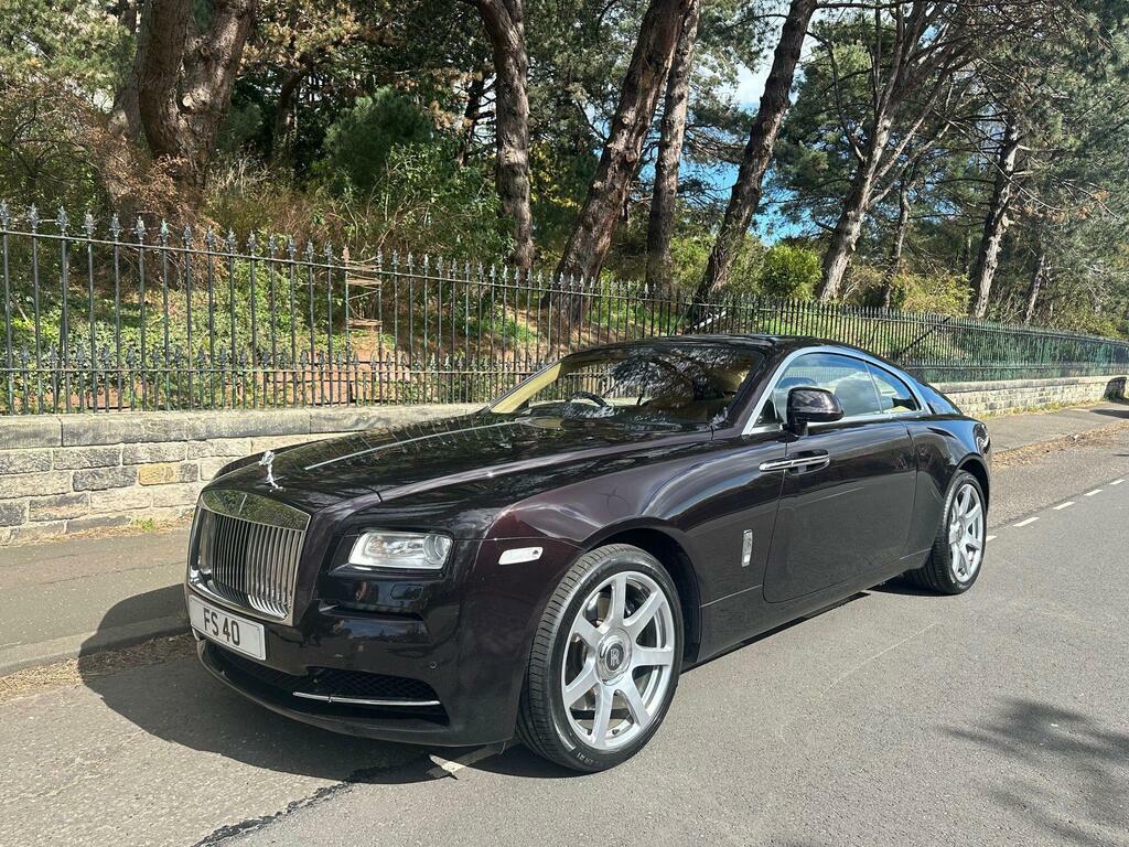 Rolls-Royce Wraith 6.6 V12 Euro 6 Red