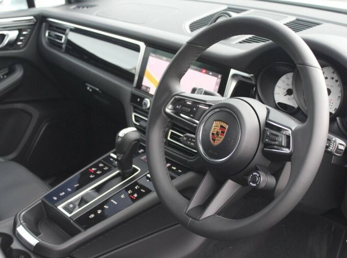 Porsche Macan V6 S Pdk Euro 6 White #4