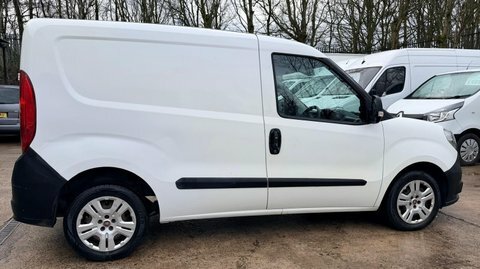 Fiat Doblo 1.3 Jtd Multijetii White #4