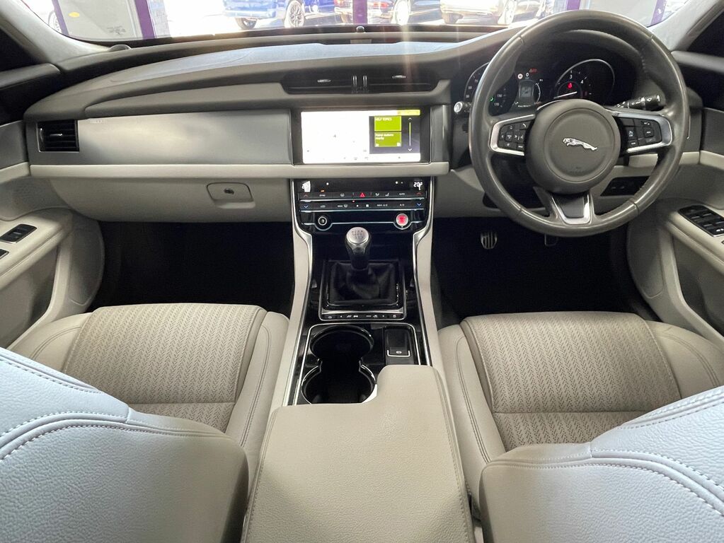 Jaguar XF Diesel Red #2