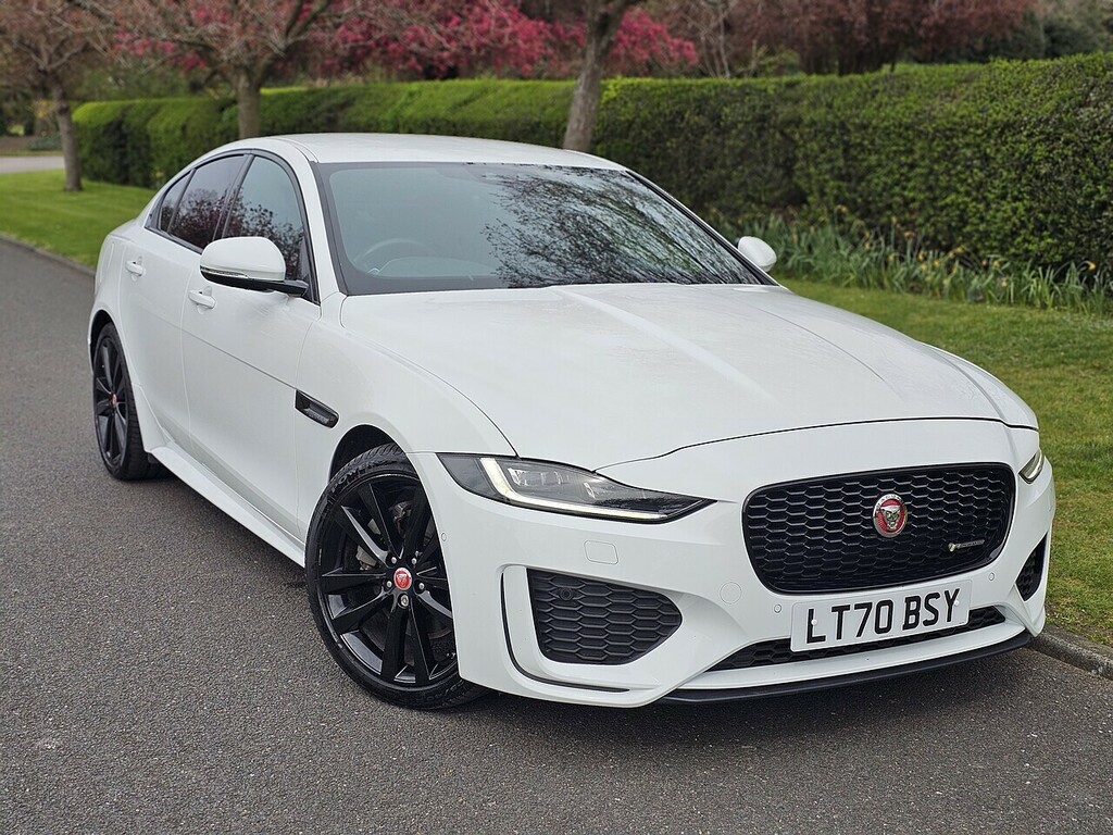 Jaguar XE D180 R-dynamic Se U3339 Ulez White