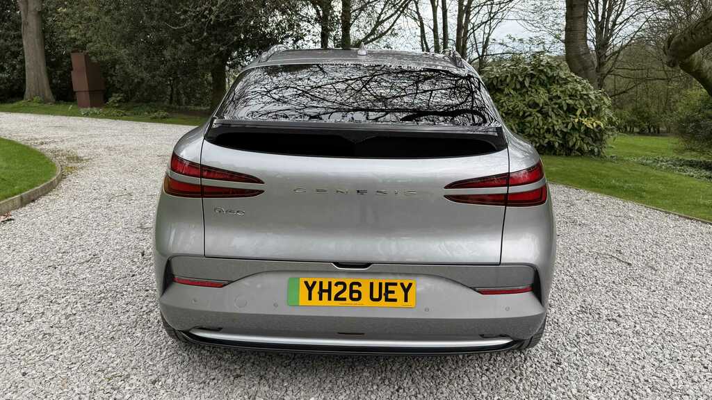 Genesis GV60 234Kw Sport 84Kwh Awd 2026 Silver #6