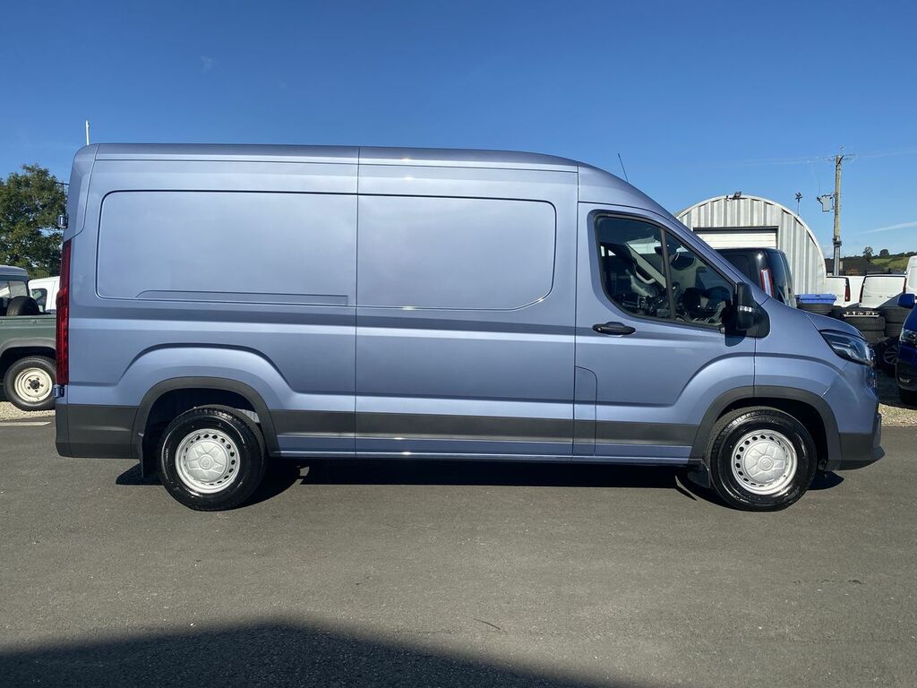 Maxus Deliver 9 Lwb Fwd 2.0 D20 150 High Roof Van Blue #4