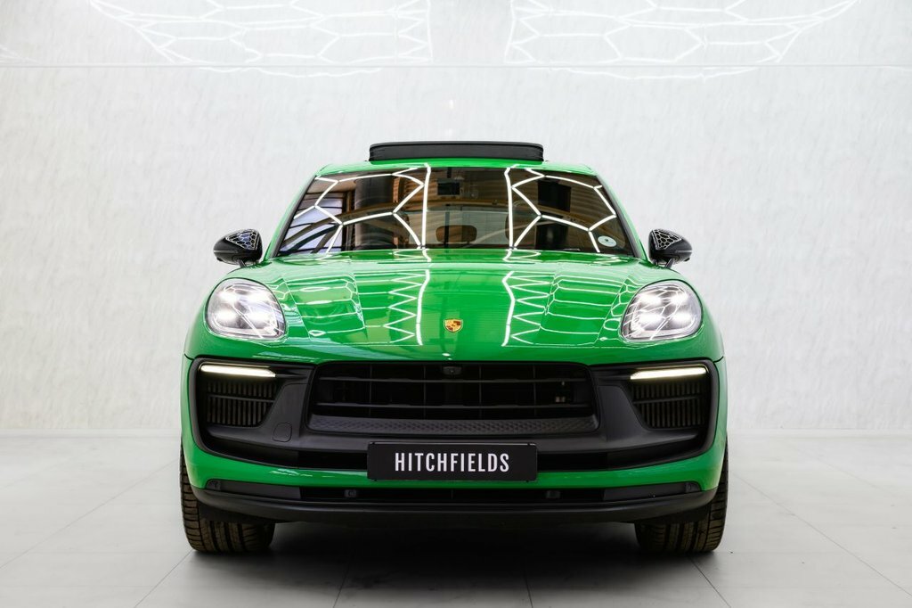 Porsche Macan 2.9L Gts Green #4