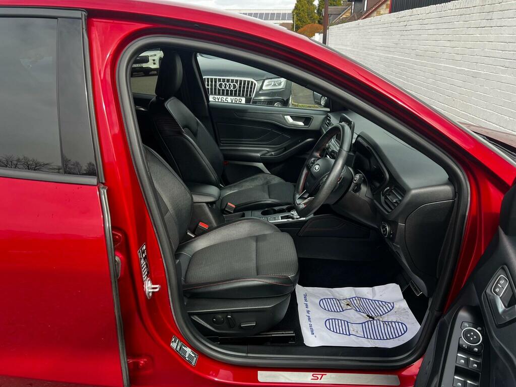 Ford Focus Hatchback 1.5 Ecoblue St-line X Euro 6 Ss Red #6
