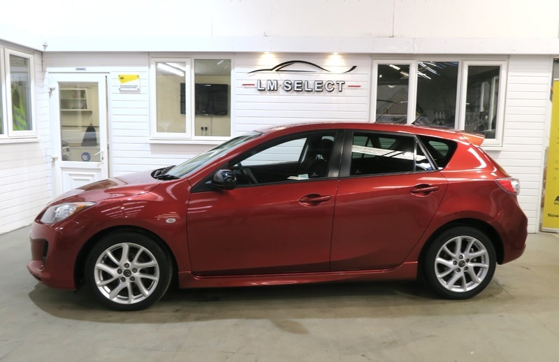 Mazda 3 D Venture Edition 115 Red