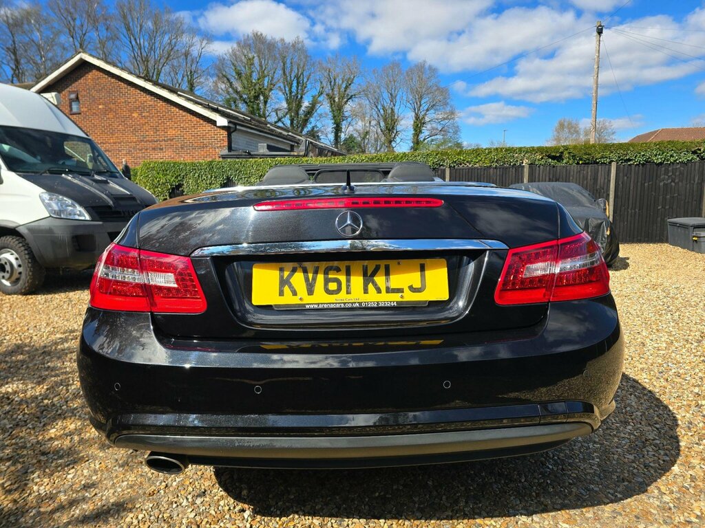 Mercedes-Benz E Class 2.1 E250 Cdi Blueefficiency Sport Edition 125 Cabr Black #5