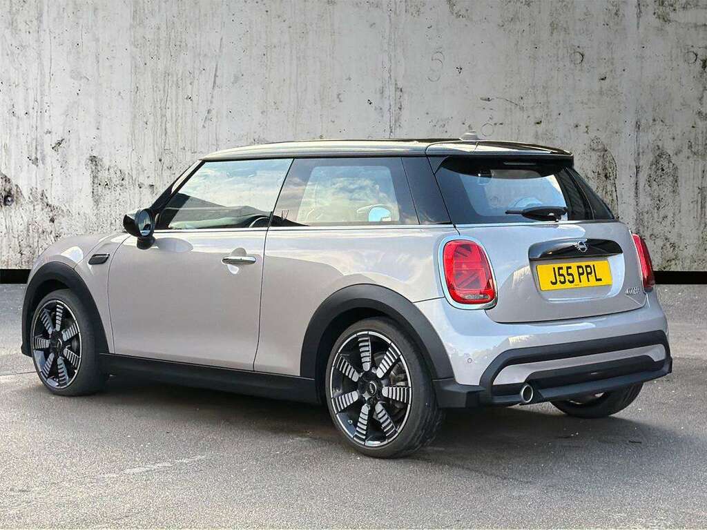 Mini Hatch 1.5 Cooper Exclusive Grey #2
